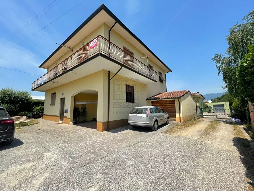 Villa in vendita in Via Pesciatina a Capannori