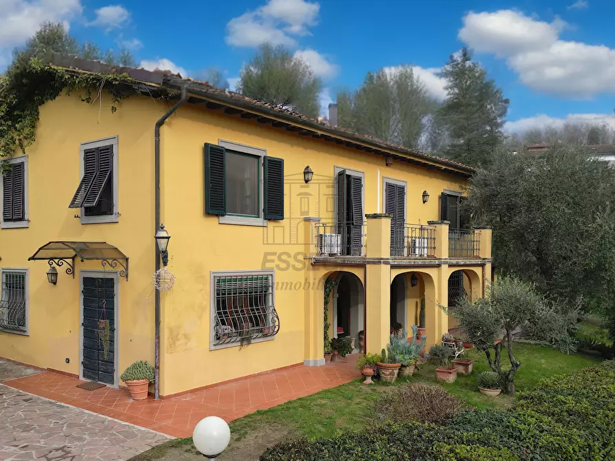 Villa in vendita in Via di Mutigliano 152 a Lucca