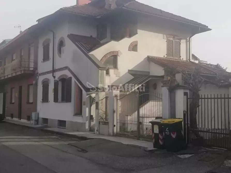 Casa indipendente in affitto a Torino
