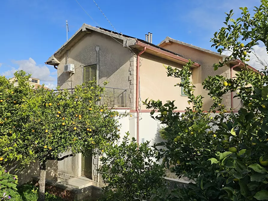 Casa bifamiliare in vendita in Via San Giuliano Prima Traversa 2031 a Modica