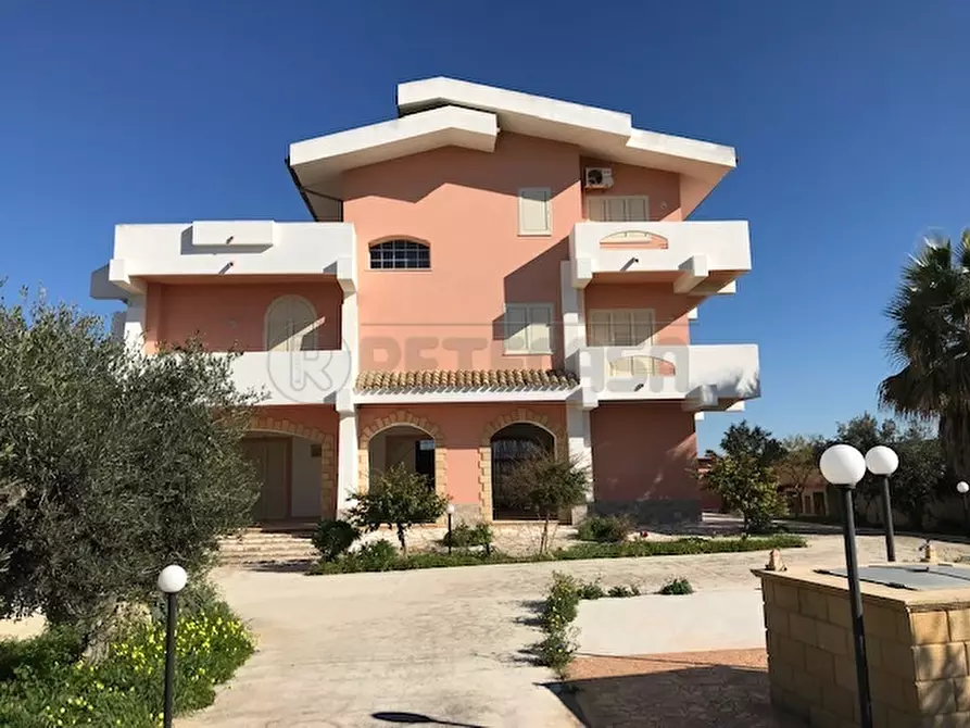 Villa in vendita in viale regione siciliana a Petrosino