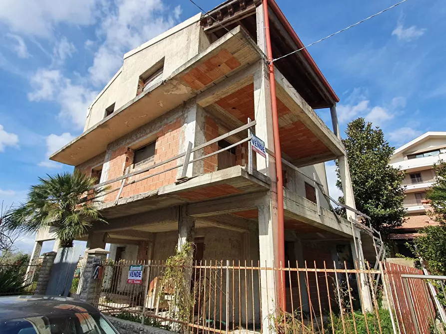Villa in vendita in Via Resistenza Partigiana 2041 a Modica