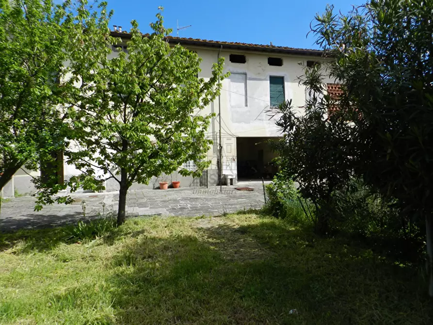 Terratetto in vendita in Via della Chiesa XXI 145 a Lucca