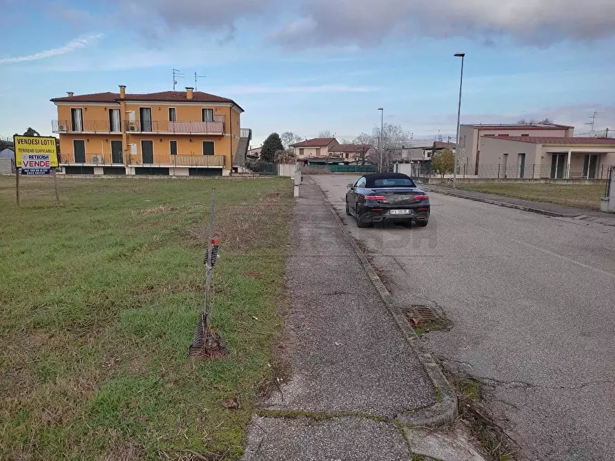 Terreno edificabile in vendita in Via Cavalieri di Vittorio Veneto a Albaredo D'adige