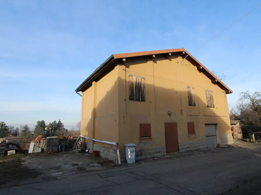 Casa indipendente in vendita in Via Volta a Valsamoggia