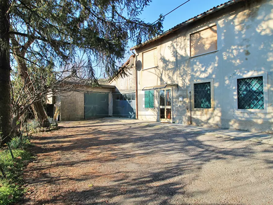 Porzione di casa in vendita in Via Monte Grappa 91 a Montebello Vicentino