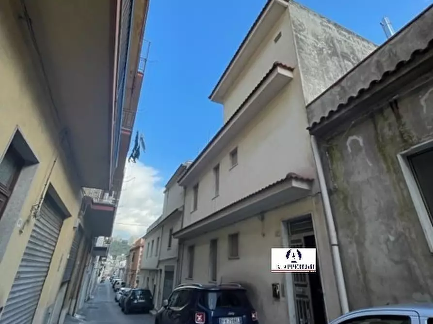 Casa indipendente in vendita in Via Iachinoto Saverio a Modica