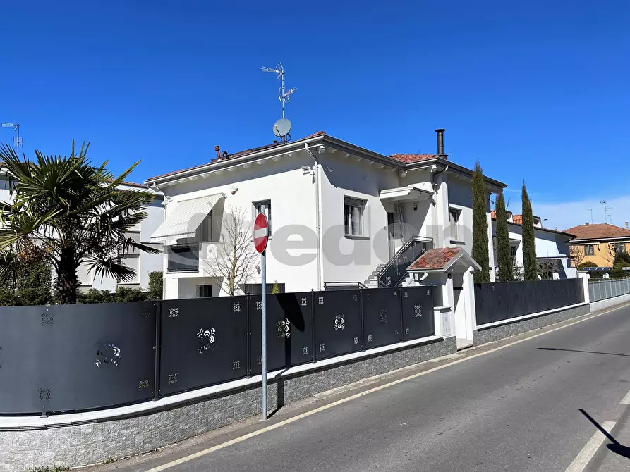 Villa in vendita in VIA SOLIMEI 42 a Castelfranco Emilia