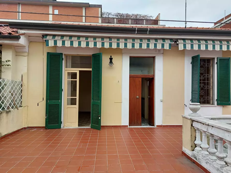 Casa semindipendente in vendita in Via Campo d'Appio 10 a Carrara
