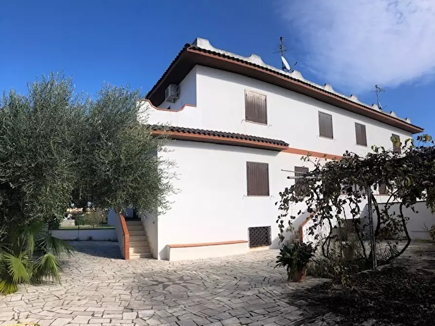 Casa bifamiliare in affitto in Via del Colle a San Felice Circeo