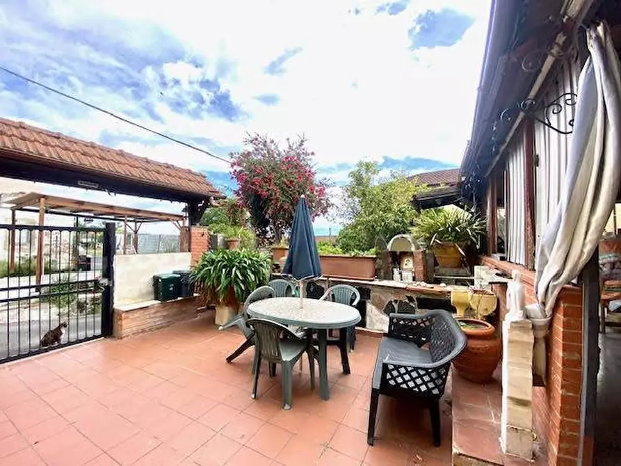 Casa indipendente in vendita in Via Pedemontana a Ortonovo