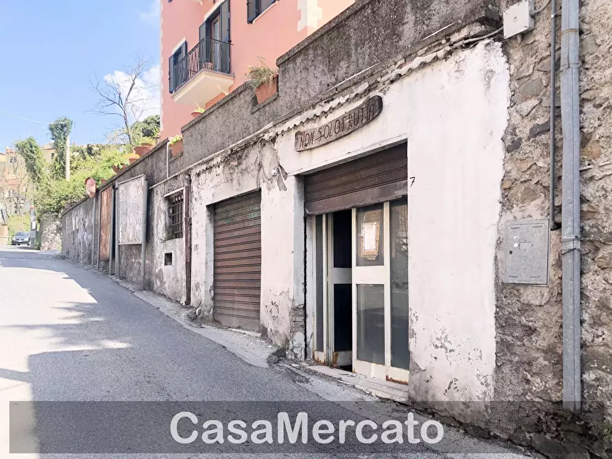 Locale commerciale in vendita in Via Palazzolo a Rocca Di Papa