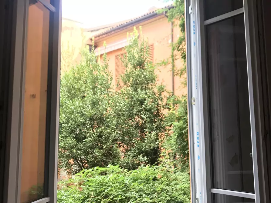 Immagine 4 di Quadrilocale in vendita  a Bologna