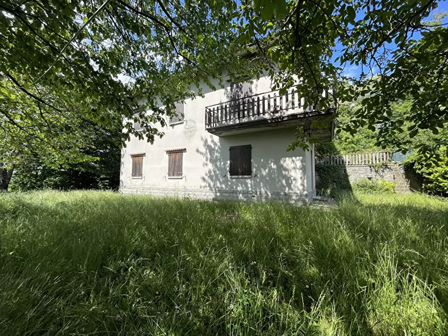 Immagine 1 di Casa bifamiliare in vendita  a San Benedetto Val Di Sambro