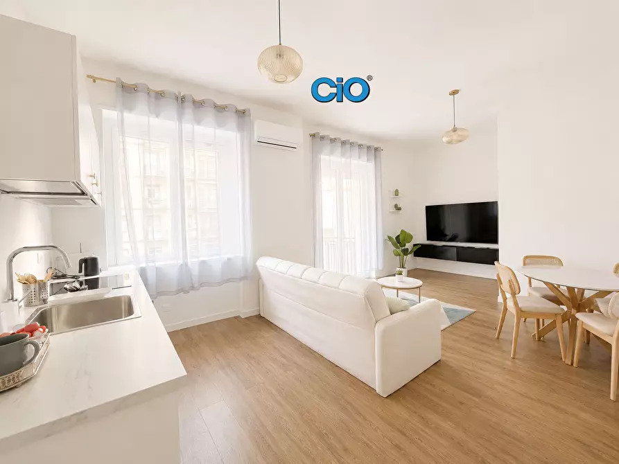Immagine 4 di Trilocale in vendita  a Bologna