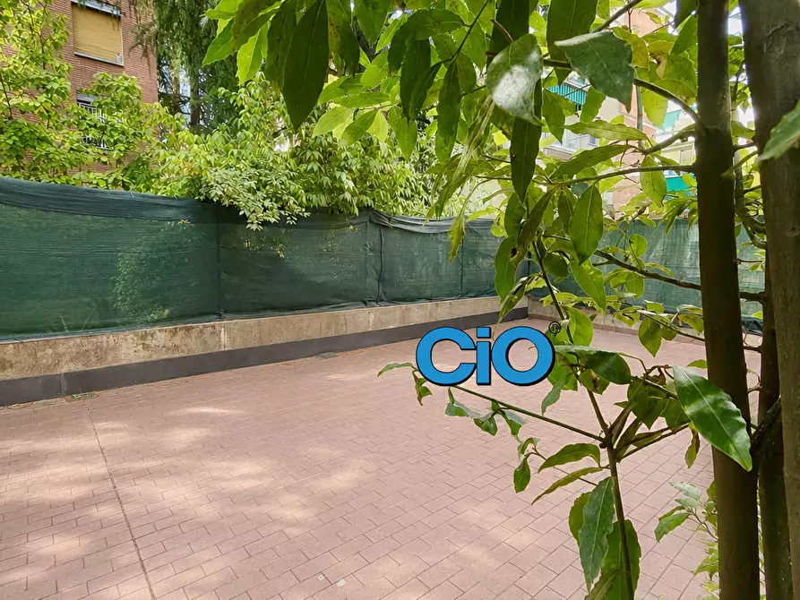 Immagine 1 di Appartamento in vendita  a Bologna