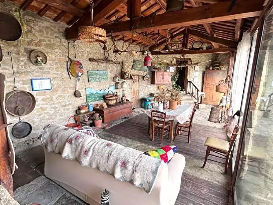 Immagine 10 di Rustico / casale in vendita  in Via A. Manzoni 38 a Novafeltria