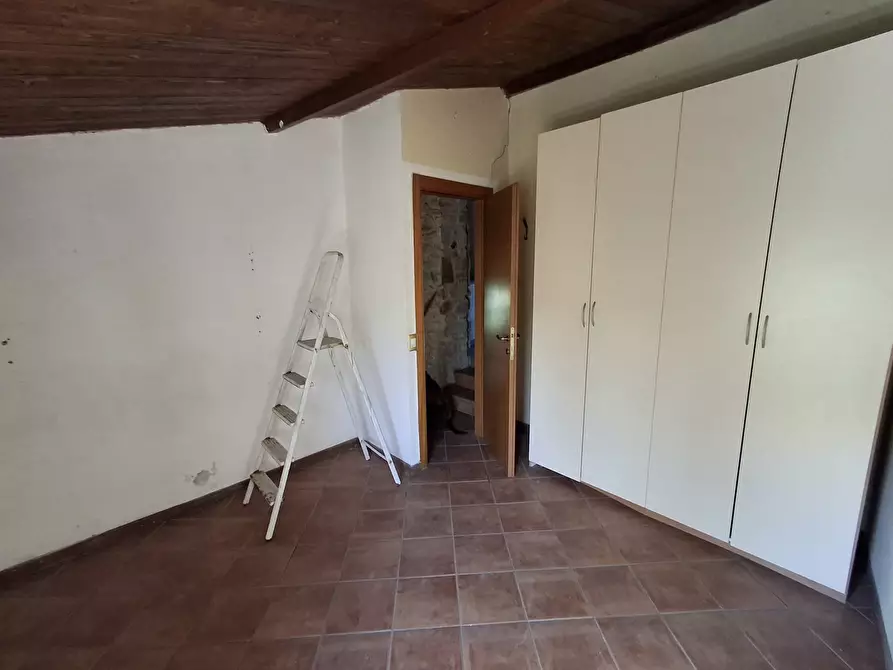 Immagine 9 di Trilocale in vendita  in Località Boscara a Maiolo