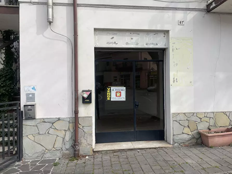 Immagine 1 di Locale commerciale in affitto  in Via XXIV Maggio 80 a Novafeltria
