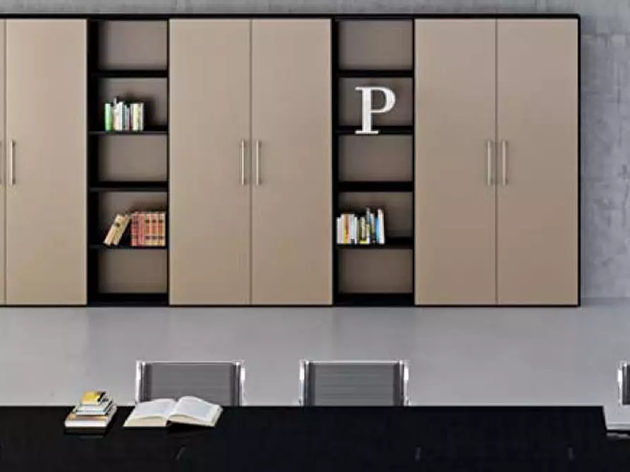 Immagine 6 di Ufficio in vendita  in battistero a Lucca