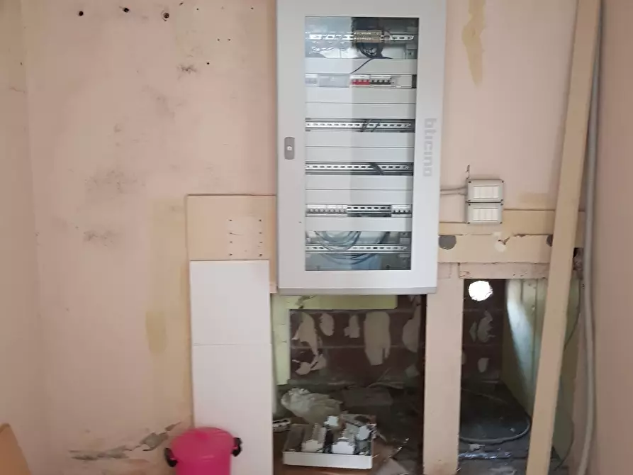 Immagine 7 di Capannone industriale in affitto  in Via della Madonnina a Capannori