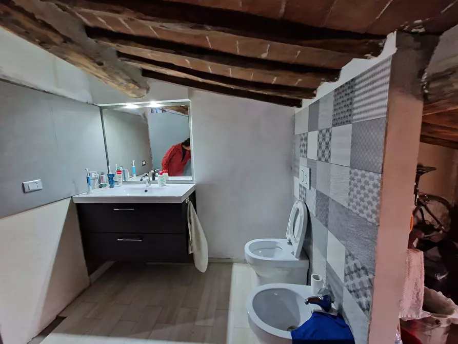 Immagine 17 di Appartamento in vendita  in Via Roosevelt Franklyn D a Lucca