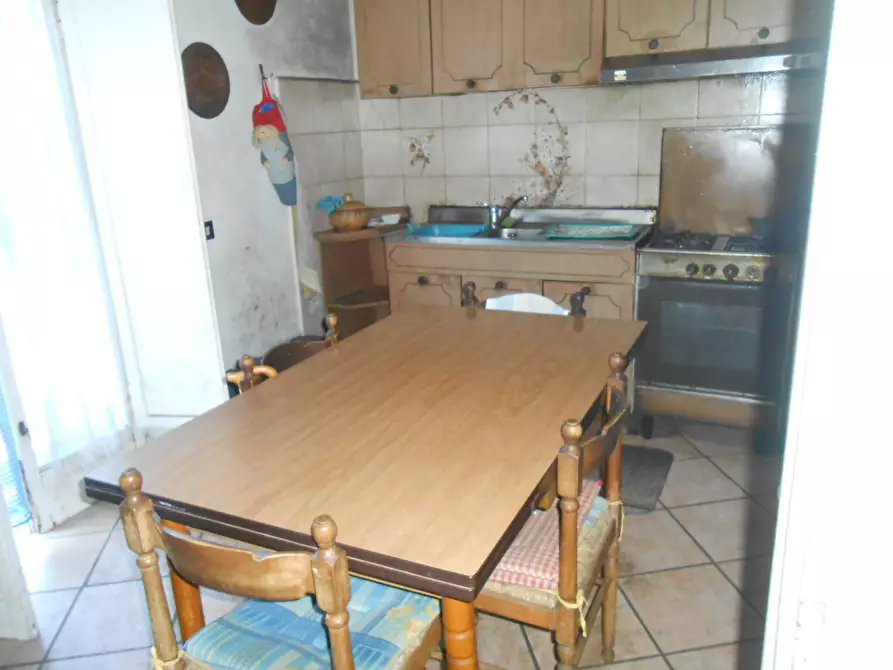 Immagine 27 di Villa in vendita  in Via per Chiatri a Lucca