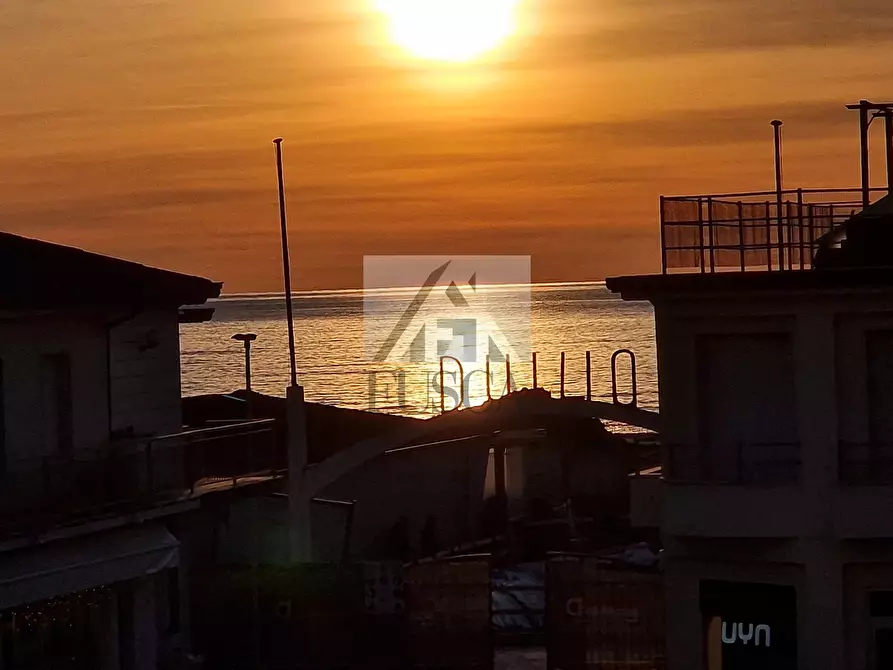 Immagine 7 di Albergo/B&B/Residence in vendita  in Viale Giosuè Carducci 33 a Viareggio