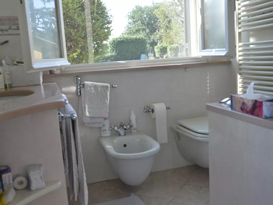 Immagine 12 di Villa in vendita  in Traversa 1 di Via per Corte Nocco a Lucca