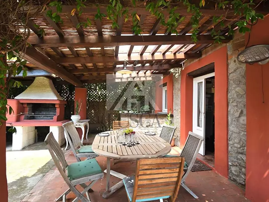 Immagine 13 di Rustico / casale in vendita  in Via del Giardinetto a Lucca