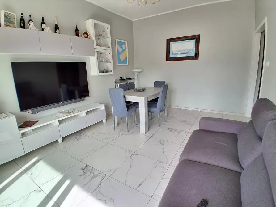 Immagine 2 di Quadrilocale in vendita  in Via Cesare Sardi a Lucca