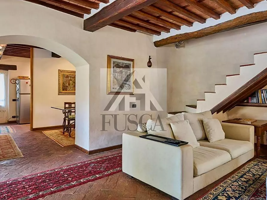 Immagine 16 di Villa in vendita  in Via Barsotto a Lucca