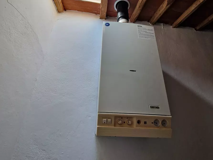 Immagine 11 di Terratetto in vendita  in Via Fregionaia a Lucca