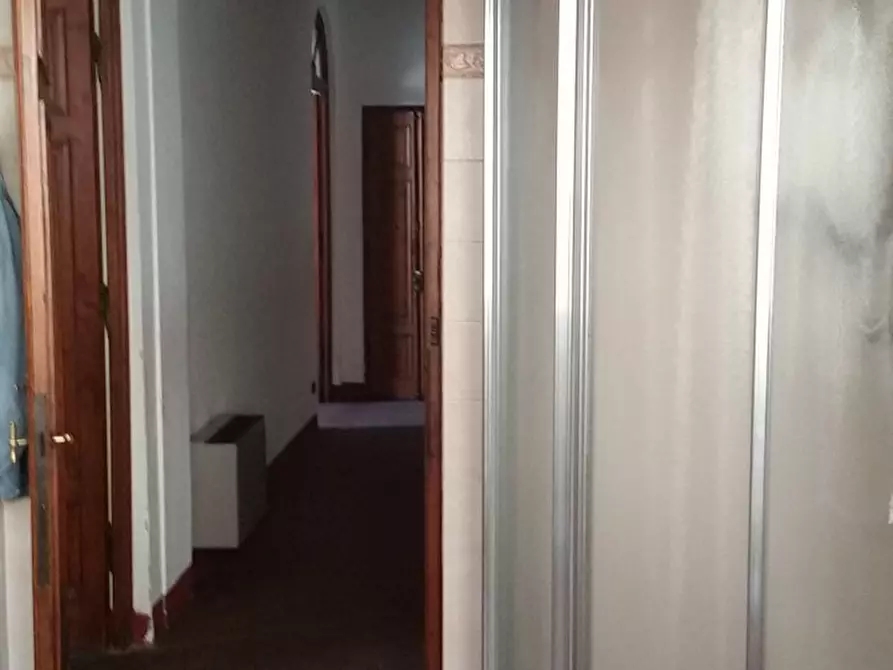Immagine 17 di Quadrilocale in vendita  in via per camaiore a Lucca