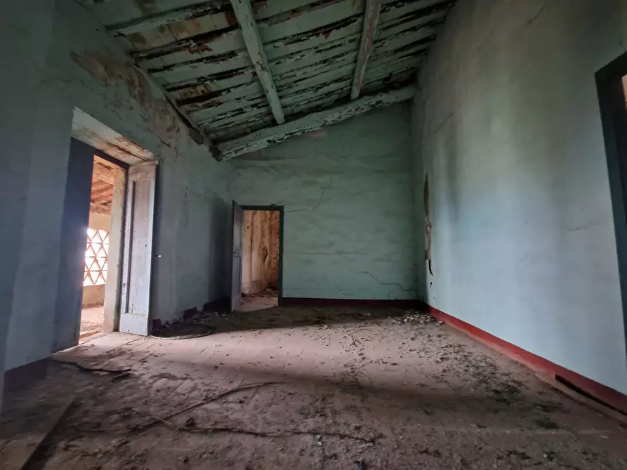Immagine 3 di Rustico / casale in vendita  in Via di Magazzeno a Lucca