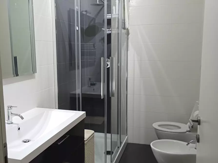 Immagine 6 di Casa semindipendente in vendita  a Viareggio