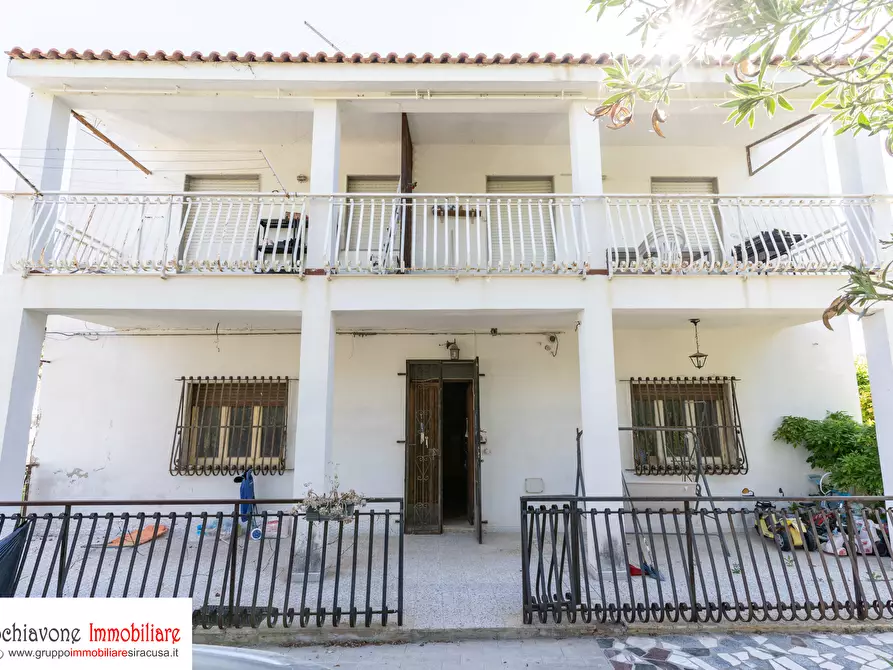 Immagine 9 di Villa in vendita  a Siracusa