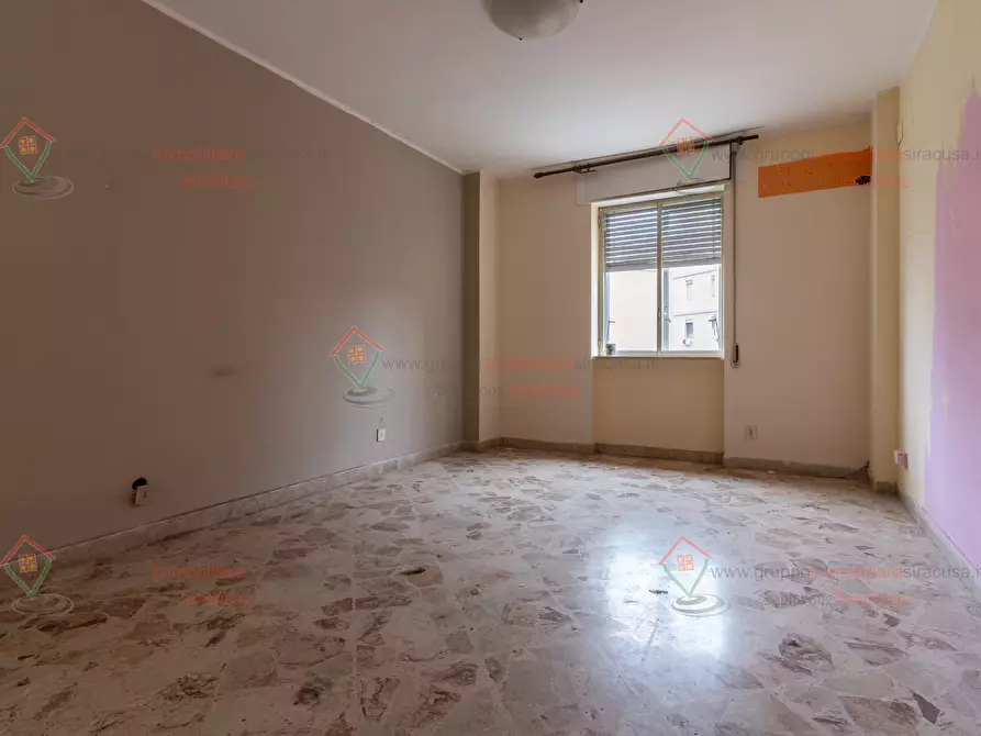 Immagine 16 di Quadrilocale in vendita  a Siracusa
