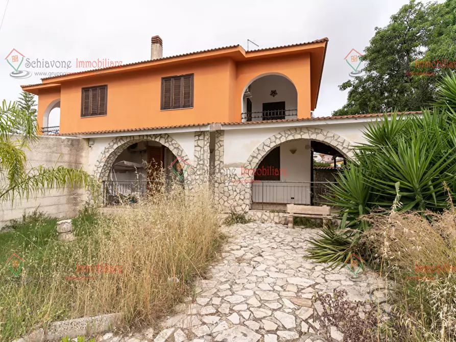 Immagine 1 di Casa indipendente in vendita  a Siracusa