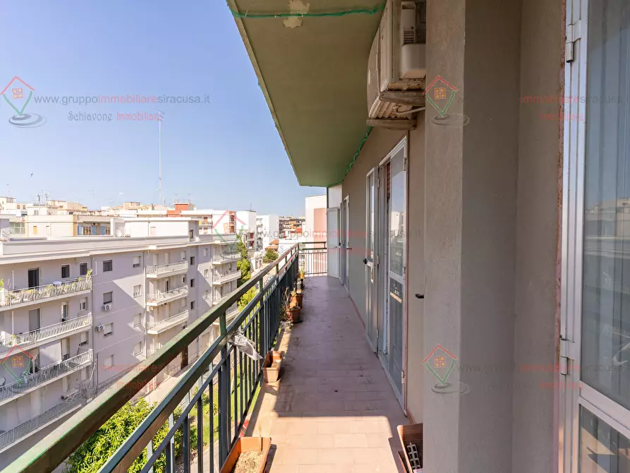 Immagine 25 di Pentalocale in vendita  a Siracusa