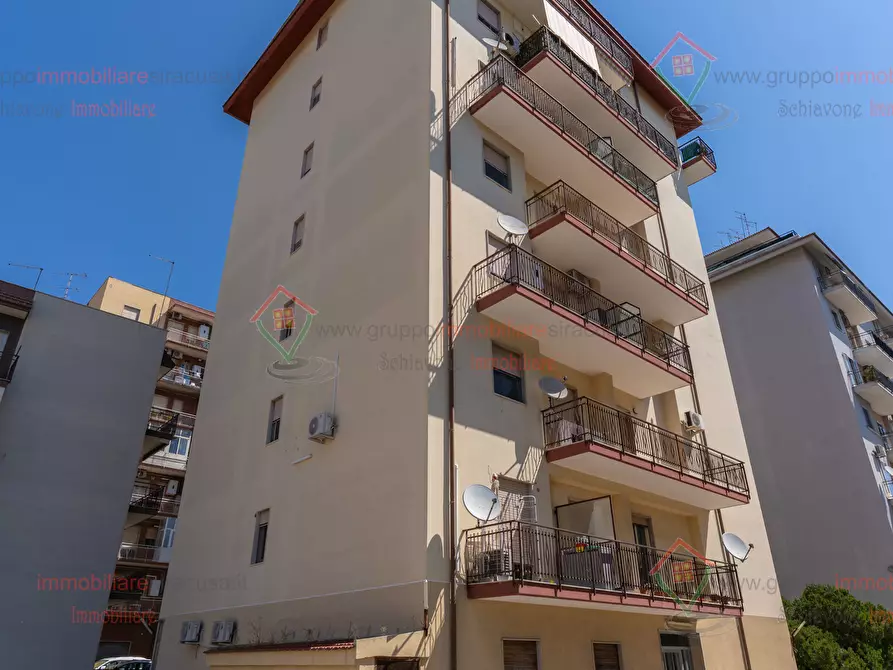 Immagine 1 di Pentalocale in vendita  a Siracusa