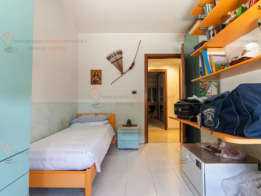 Immagine 14 di Quadrilocale in vendita  a Floridia