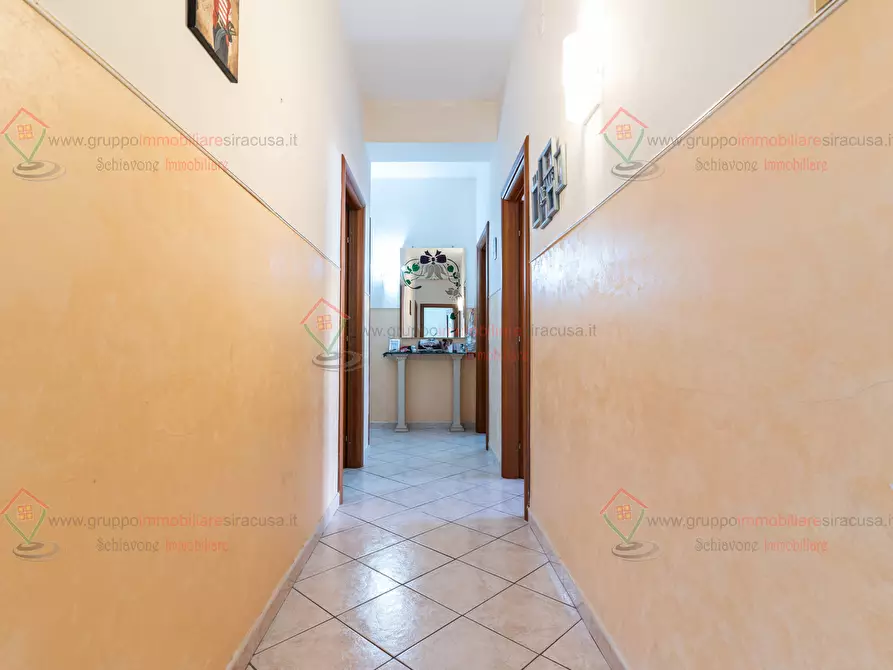 Immagine 13 di Appartamento in vendita  a Siracusa