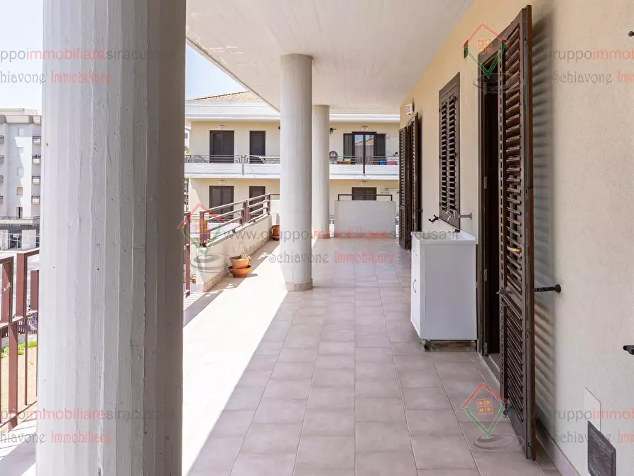 Immagine 34 di Quadrilocale in vendita  a Siracusa