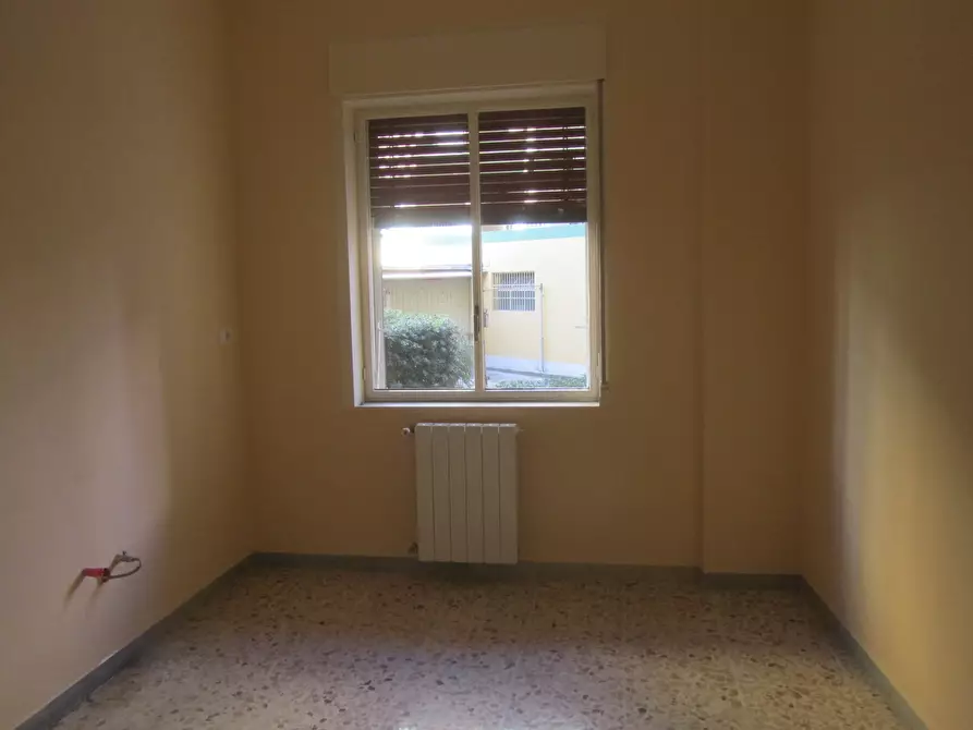 Immagine 3 di Bilocale in affitto  a Siracusa