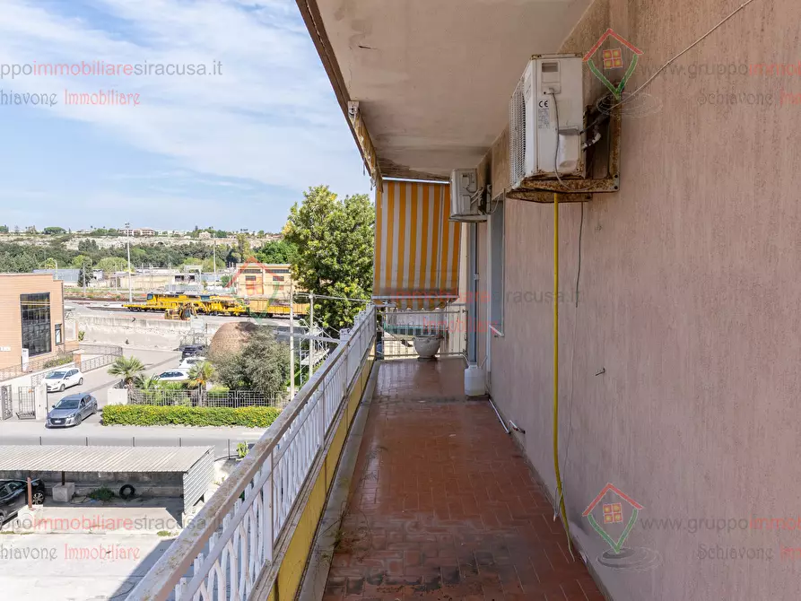 Immagine 33 di Attico in vendita  a Siracusa