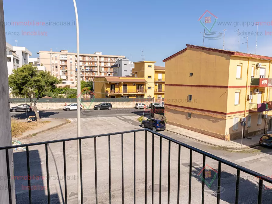 Immagine 2 di Pentalocale in vendita  a Siracusa