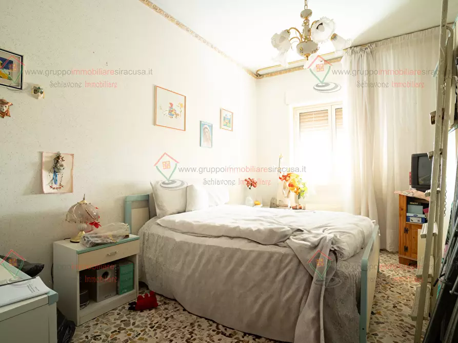 Immagine 5 di Quadrilocale in vendita  a Siracusa