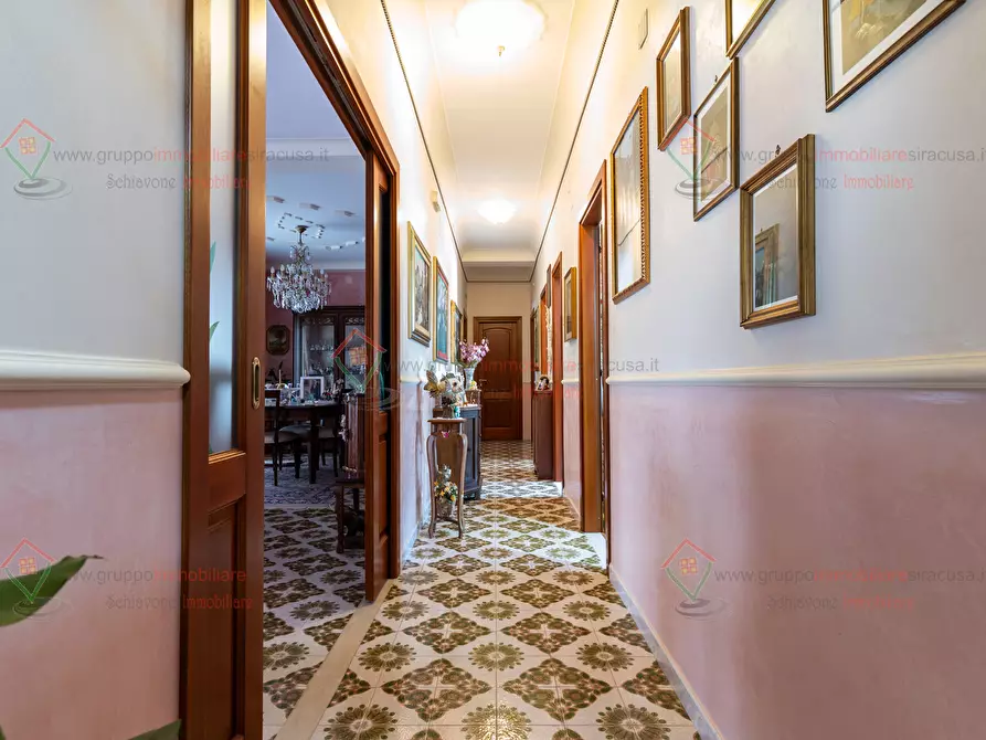 Immagine 4 di Pentalocale in vendita  a Siracusa