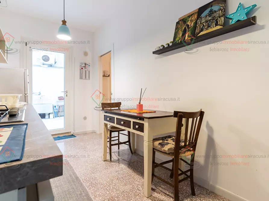 Immagine 5 di Appartamento in affitto  a Siracusa